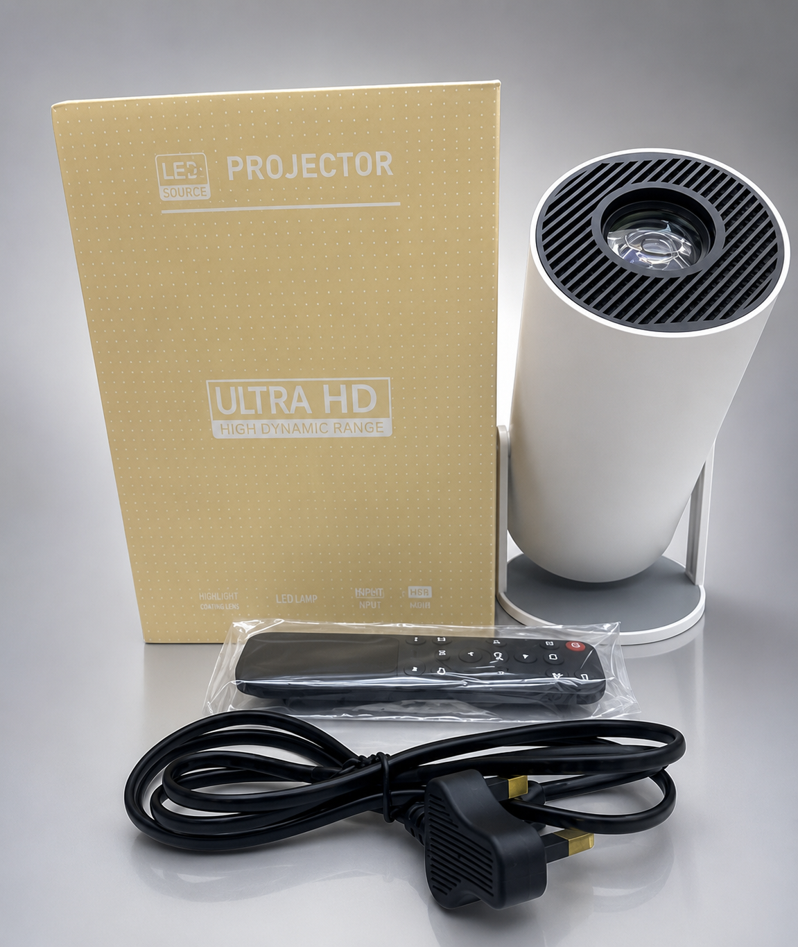 ویدئو پروژکتور پرتابل HY300 کیفیت HD